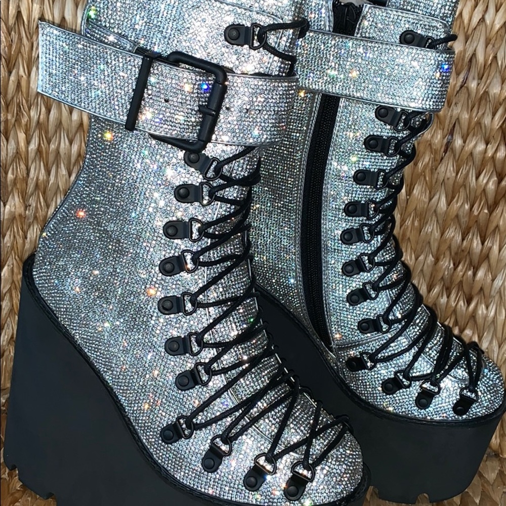 NIB ✨Dolls Kill ✨ Crystal Rhinestone Traitor Boots - Picture 2 of 8